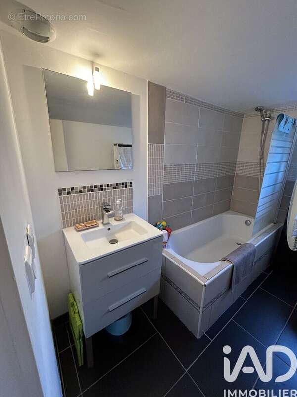 Photo 6 - Maison à VANDRIMARE