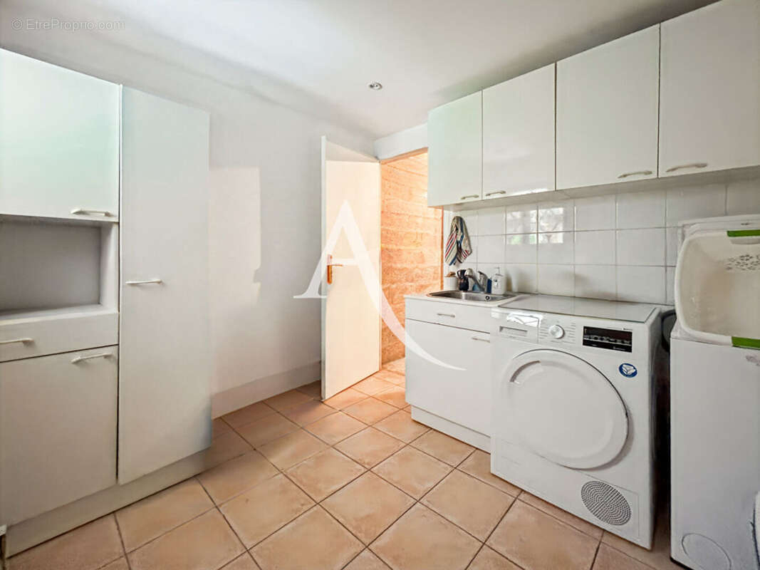 Maison à MARSEILLE-11E