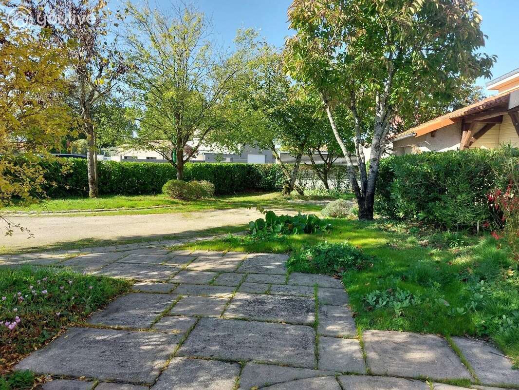 Maison à SAINT-PHILBERT-DE-BOUAINE