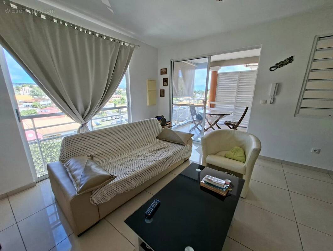 Appartement à LES TROIS-ILETS