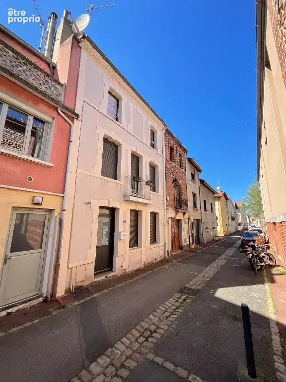 Maison à SAINT-JUST-SAINT-RAMBERT