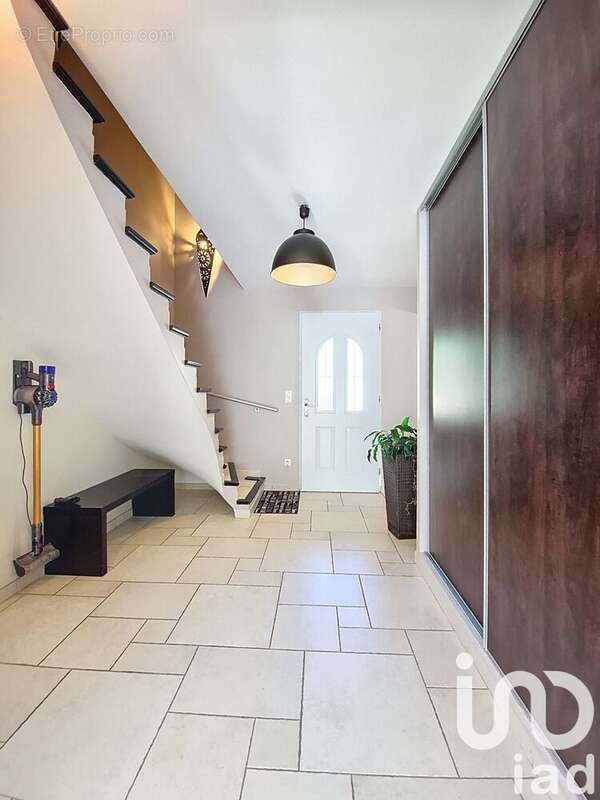 Photo 9 - Maison à LES OMERGUES