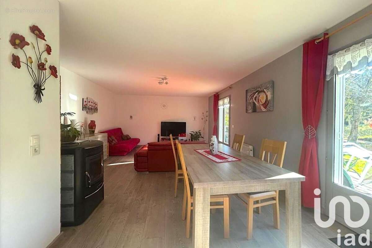 Photo 7 - Maison à VENTRON