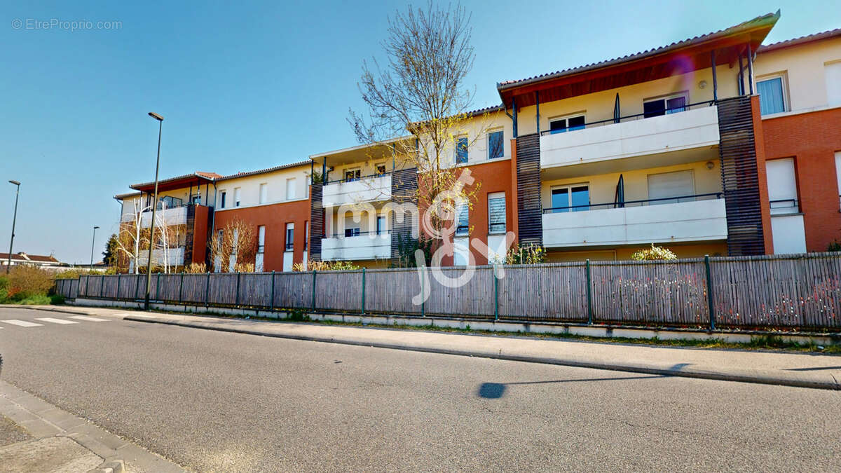 Appartement à ROQUES
