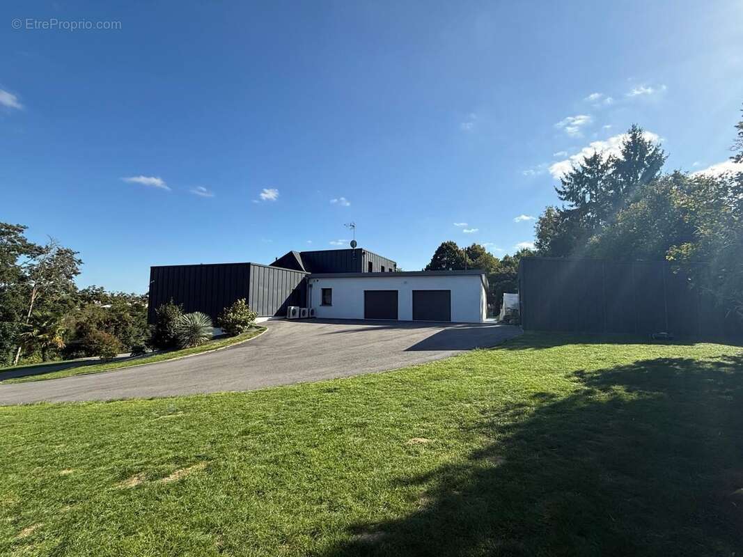 Maison à LOIGNE-SUR-MAYENNE