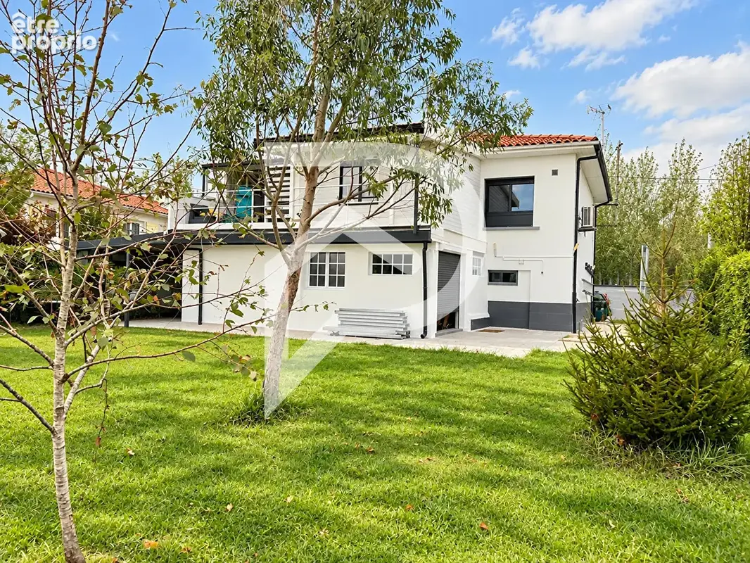 Maison à PEYREHORADE