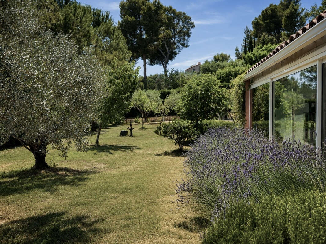 Maison à PERTUIS