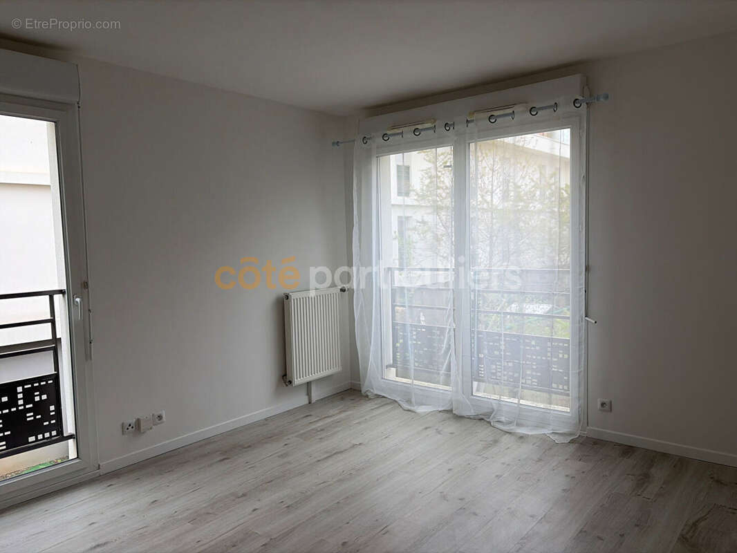 Appartement à POMPONNE