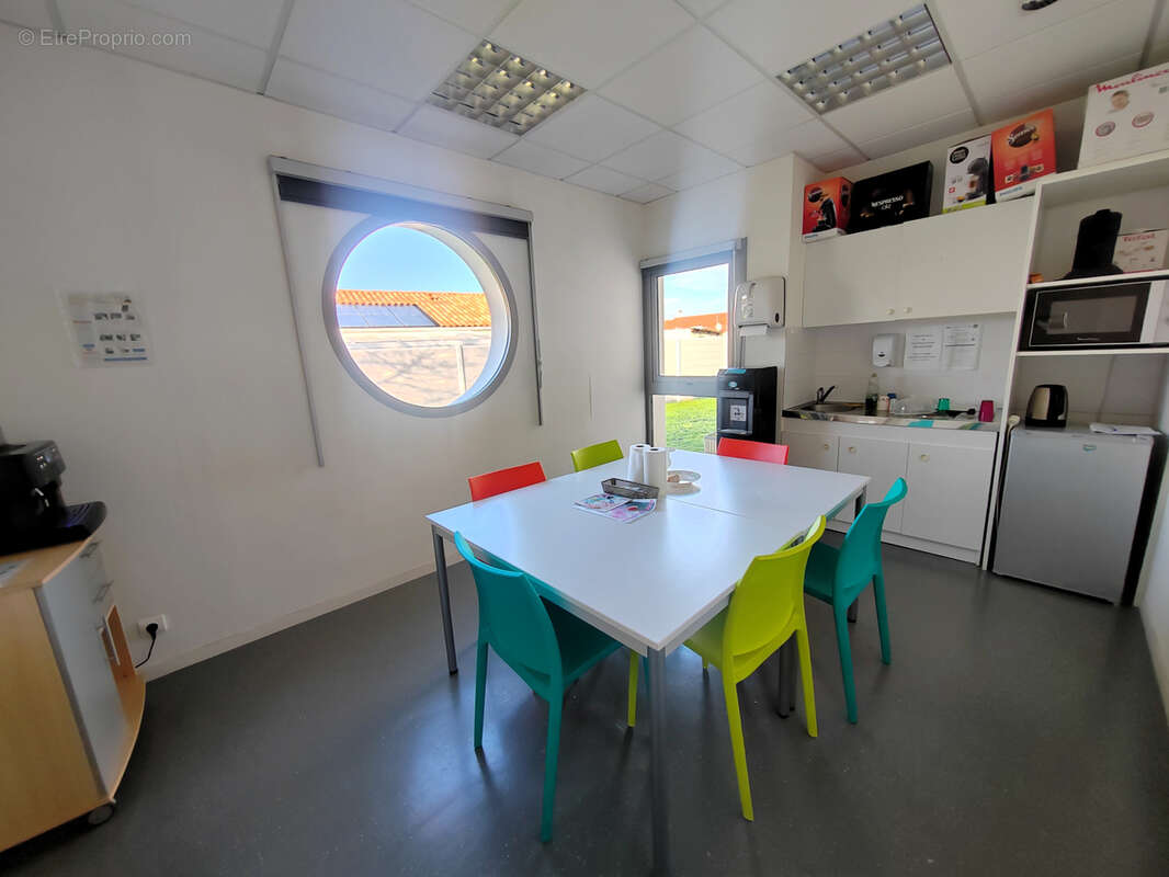 Autre à FONTENAY-LE-COMTE