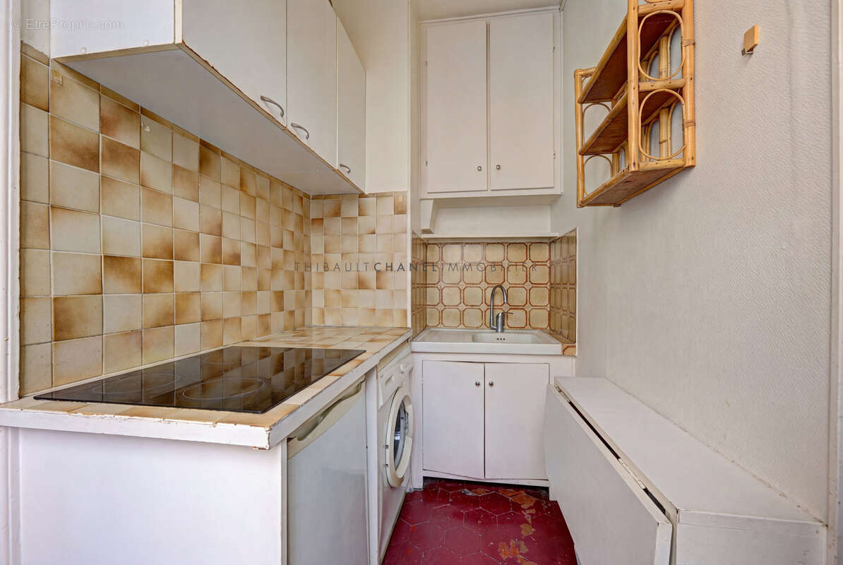Appartement à PARIS-2E