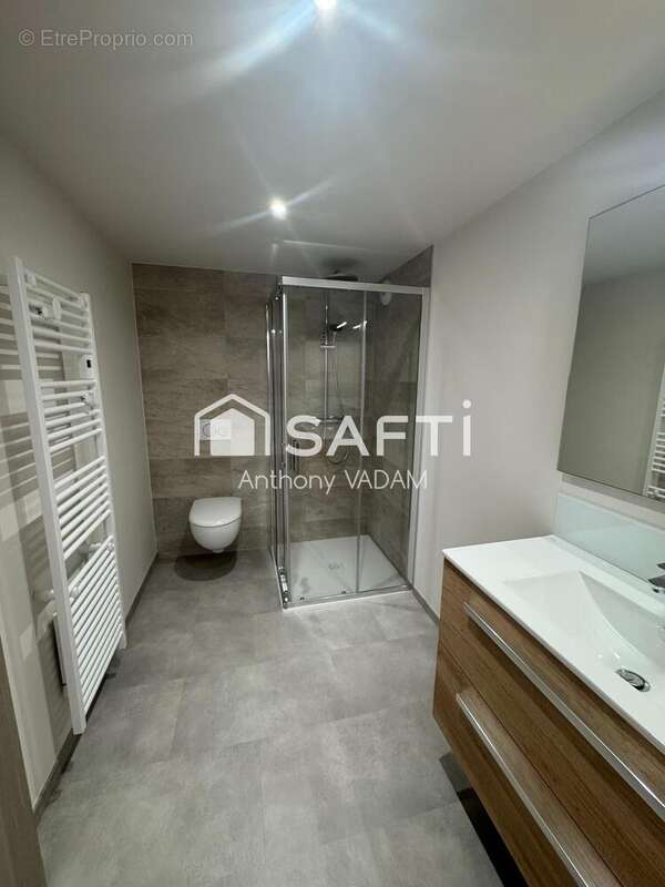 Appartement 75 m² à Frasne  - photo 6