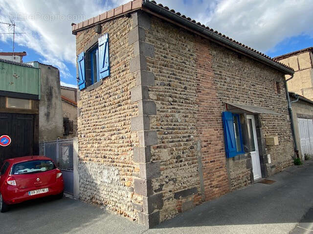 Charmante petite maison de bourg avec grande cour - photo 2