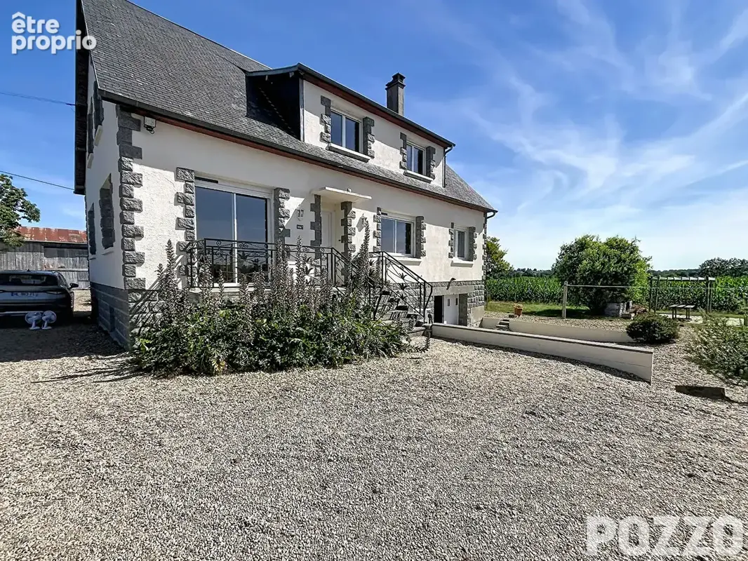 A VENDRE Barenton - Maison 8 pièce(s) 142 m² - photo 3