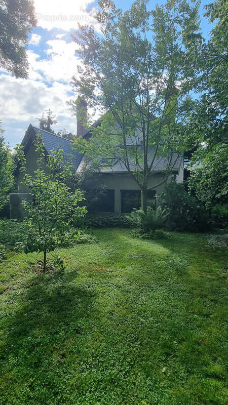 Maison à COISE-SAINT-JEAN-PIED-GAUTHIER