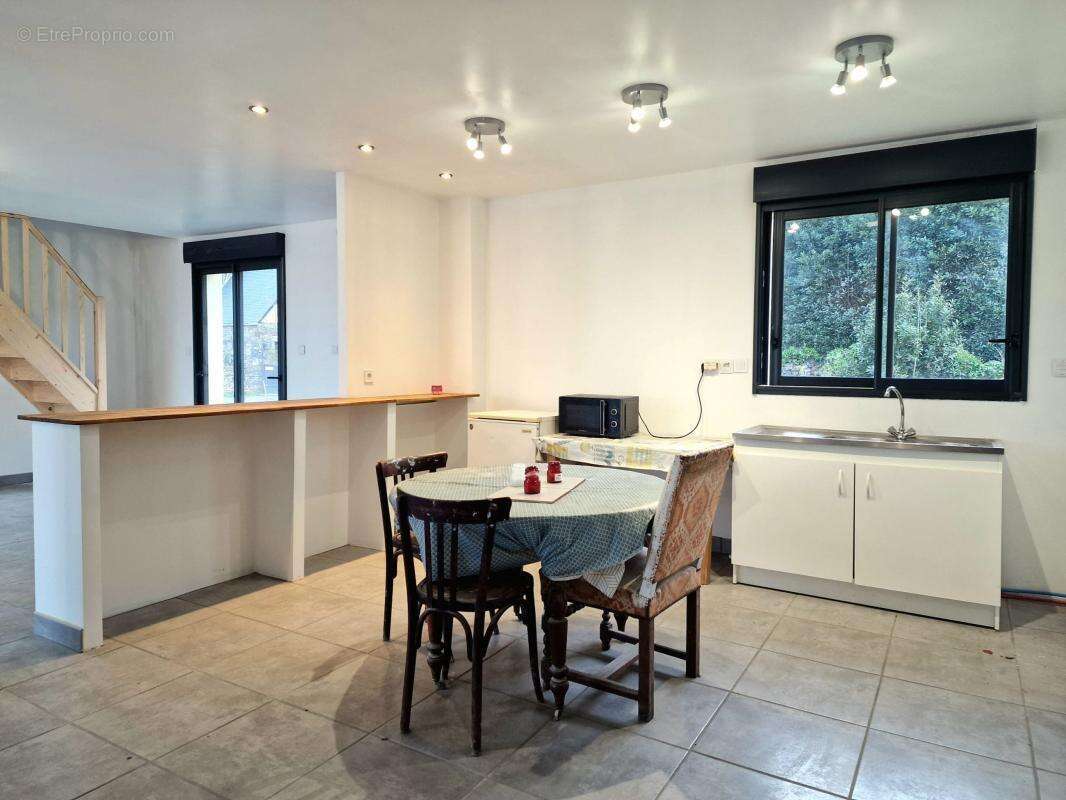 Maison à SIOUVILLE-HAGUE