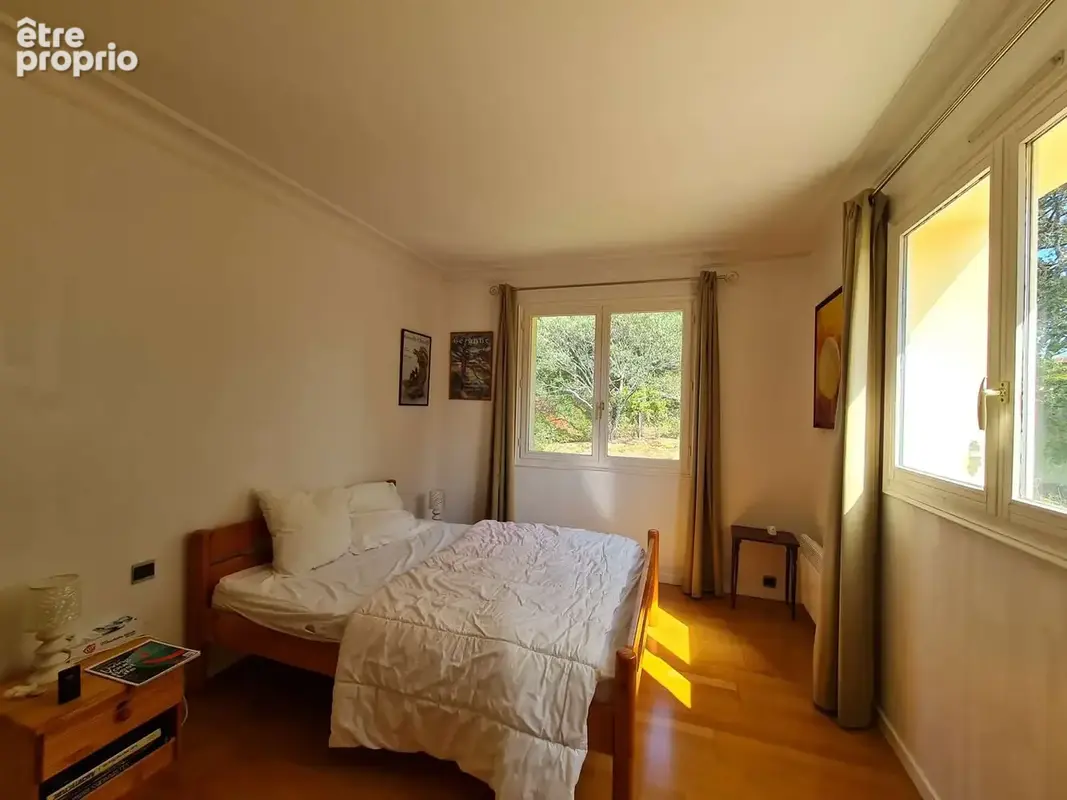 Maison familiale de 302m2 sur 3900m2 de terrain - photo 15