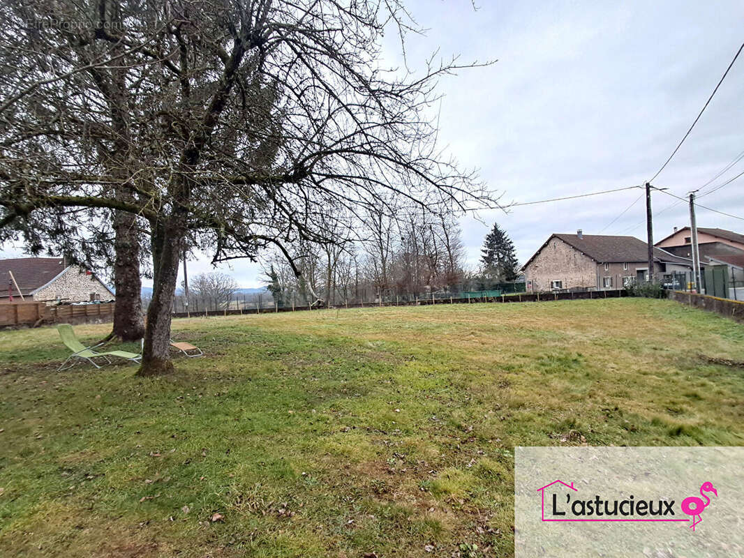 Terrain à SAINT-GERMAIN