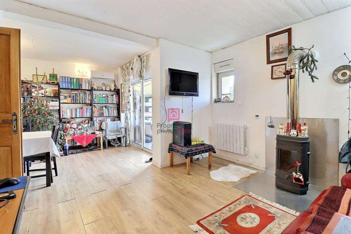 Maison à BALLANCOURT-SUR-ESSONNE