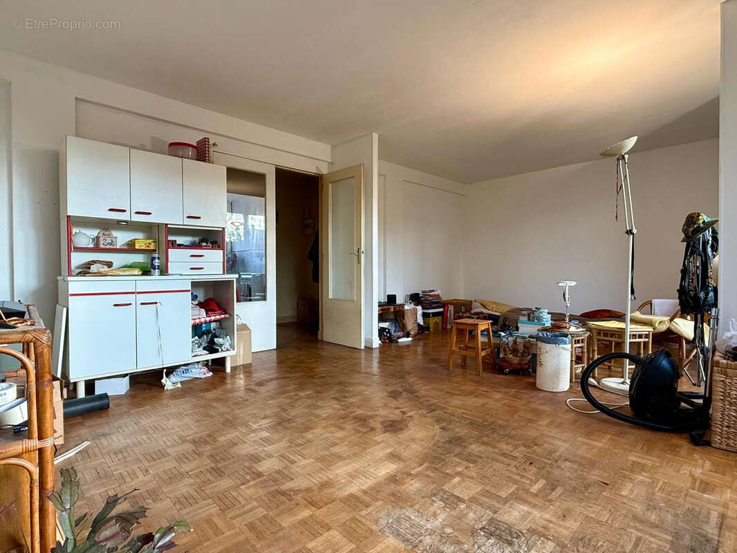 Appartement à NEUILLY-PLAISANCE