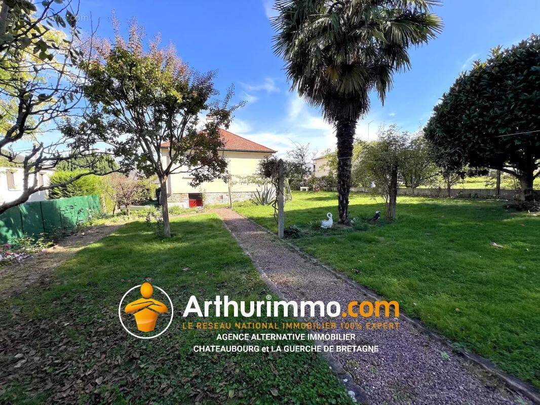 Maison à CHATEAUBOURG