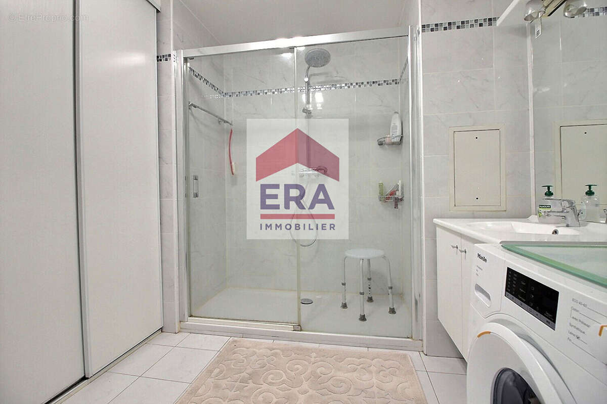 Appartement à SAINT-OUEN