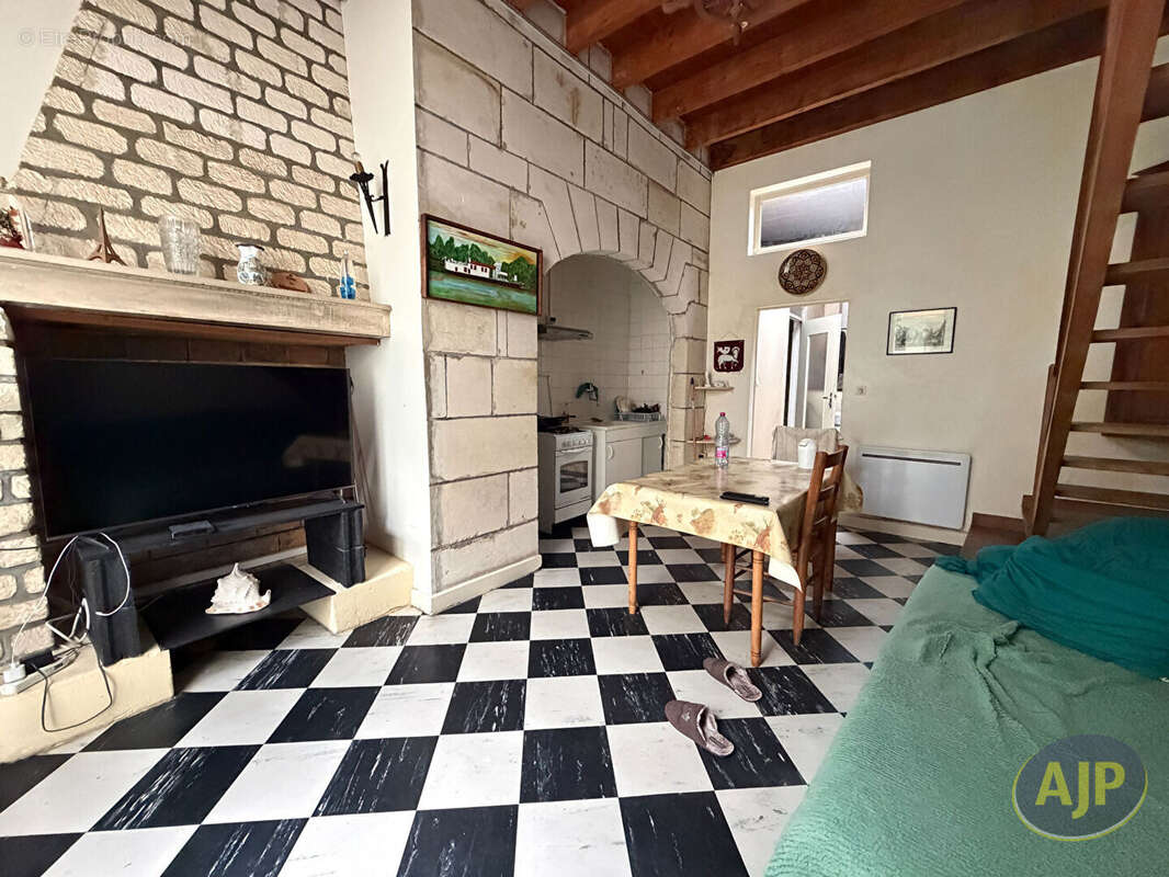Appartement à PONS