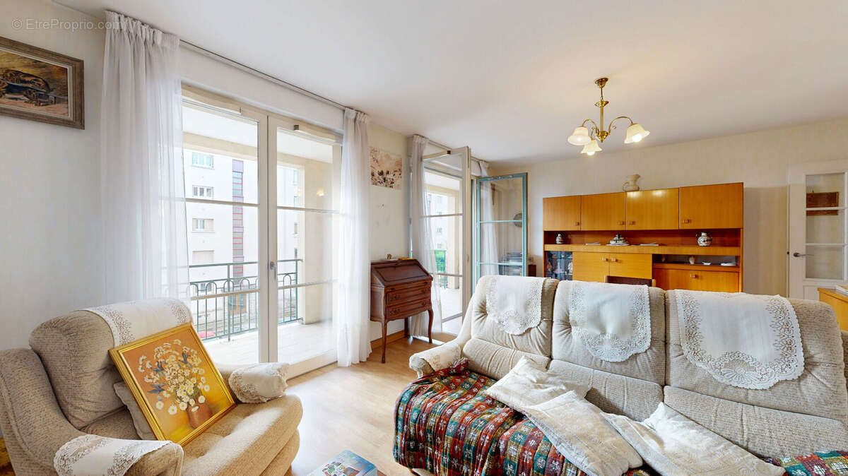 Appartement à MOULINS