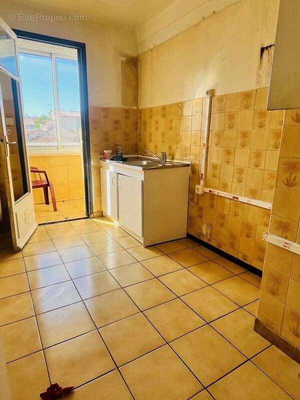 Appartement à MARSEILLE-14E