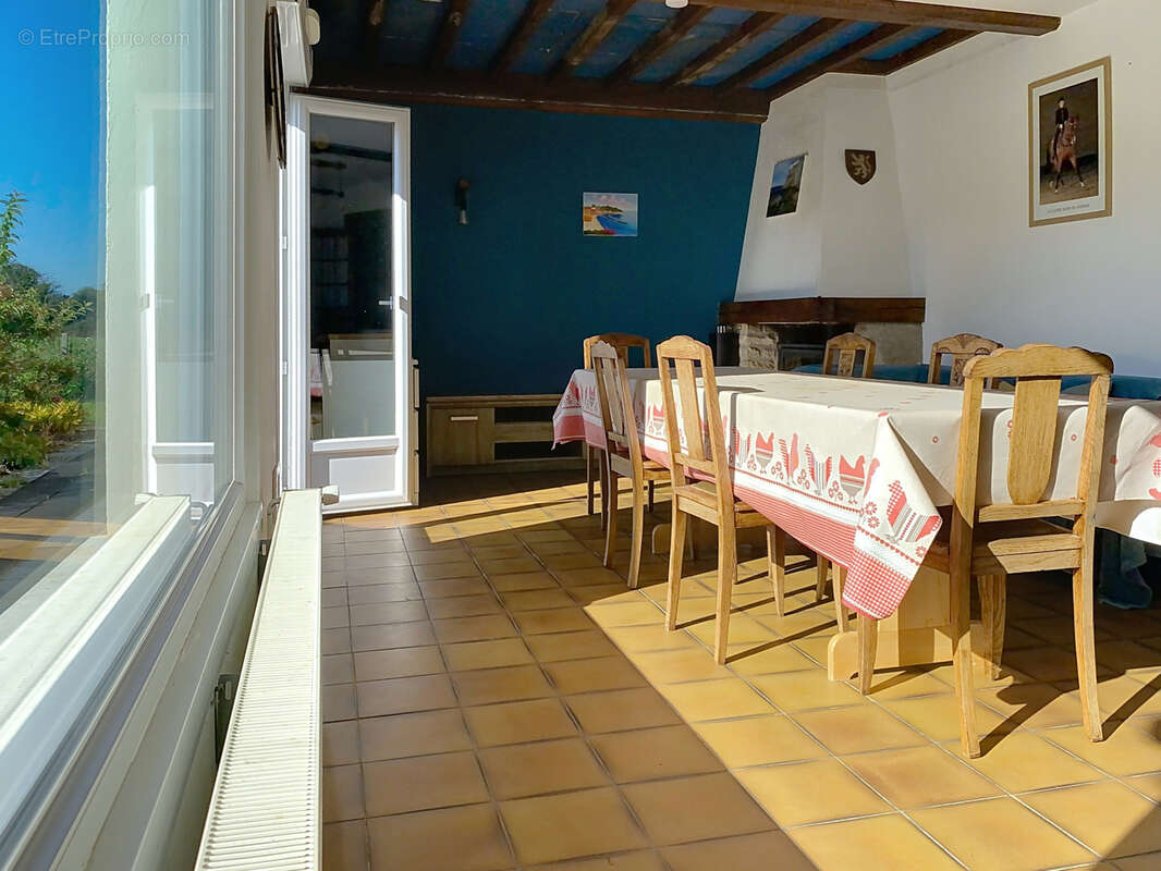 Maison à PICAUVILLE