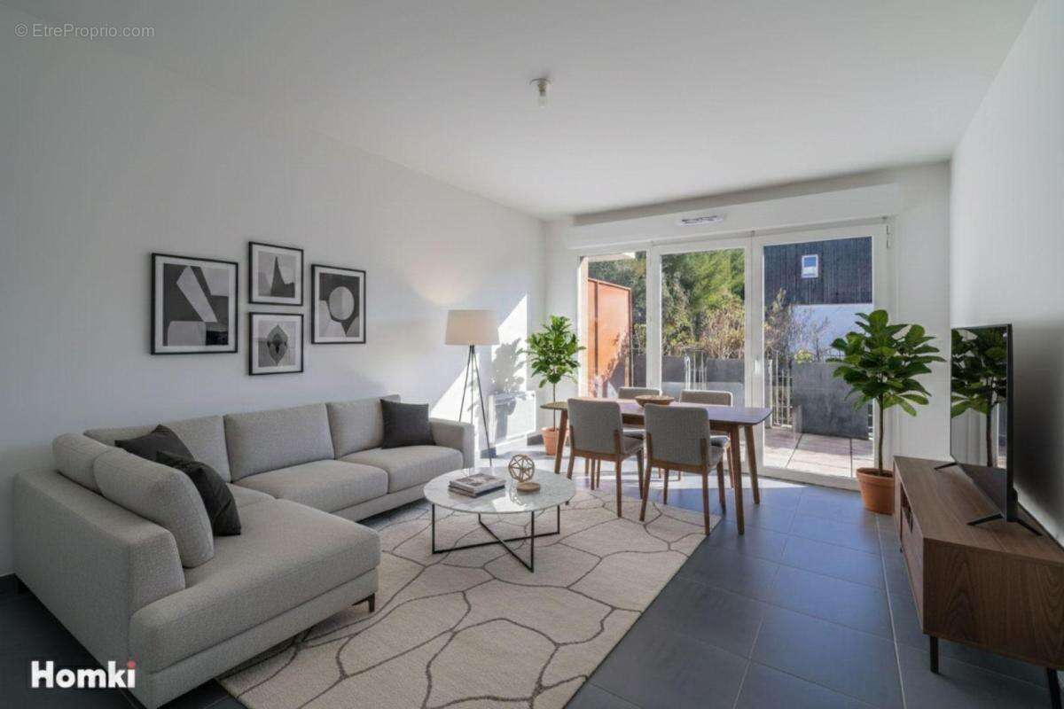 Appartement à JUVIGNAC