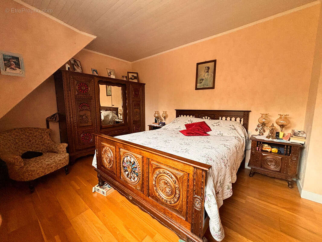 Maison à TREMBLAY-EN-FRANCE