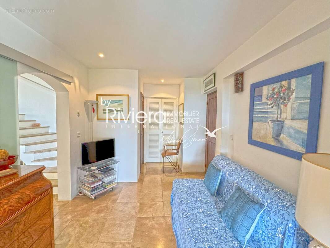 Propriete avec piscine a debordement et vue mer ! - photo 23