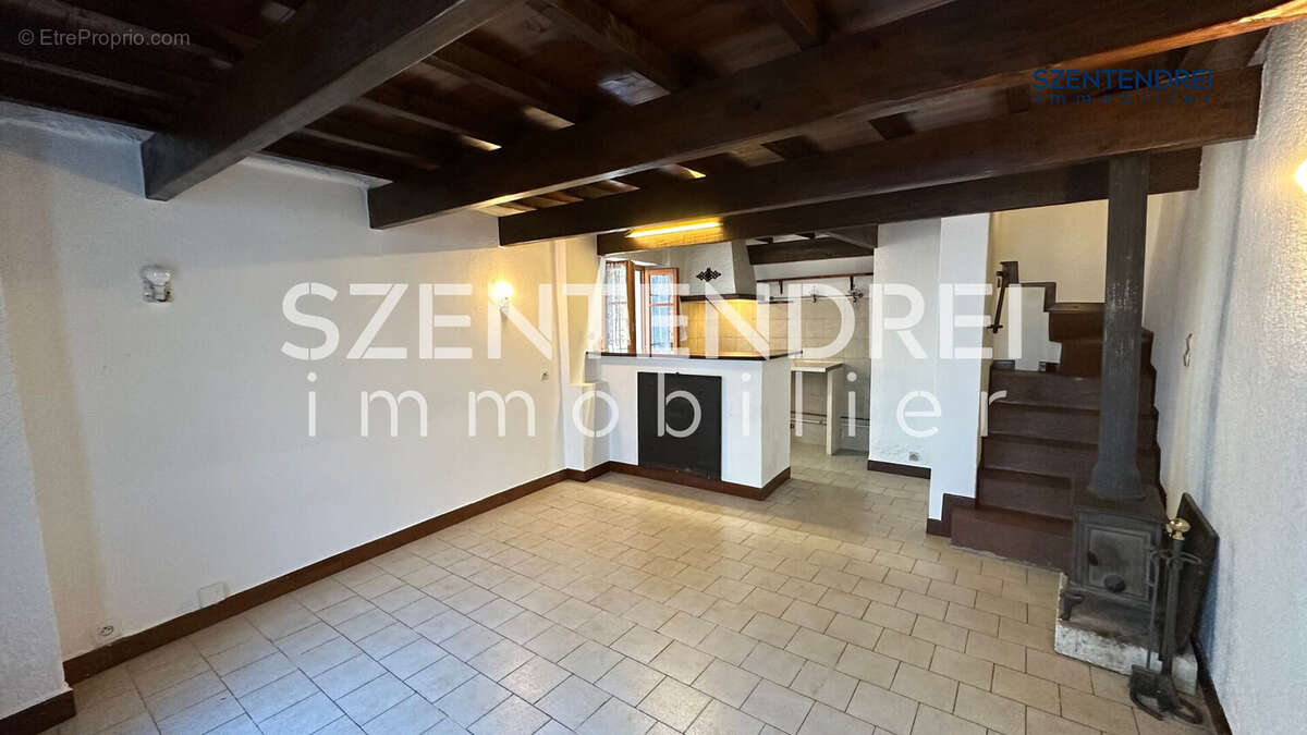 Maison à LUNEL-VIEL