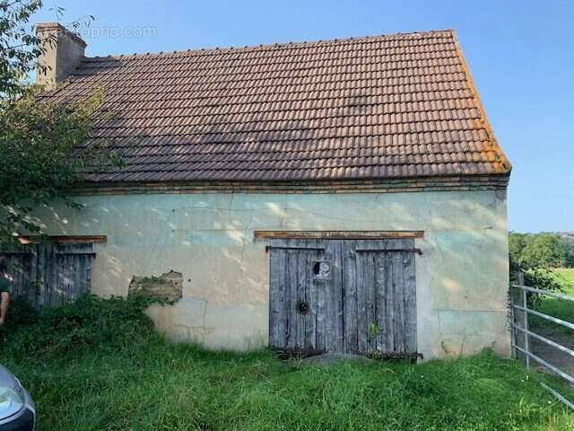 Maison à COULANGES