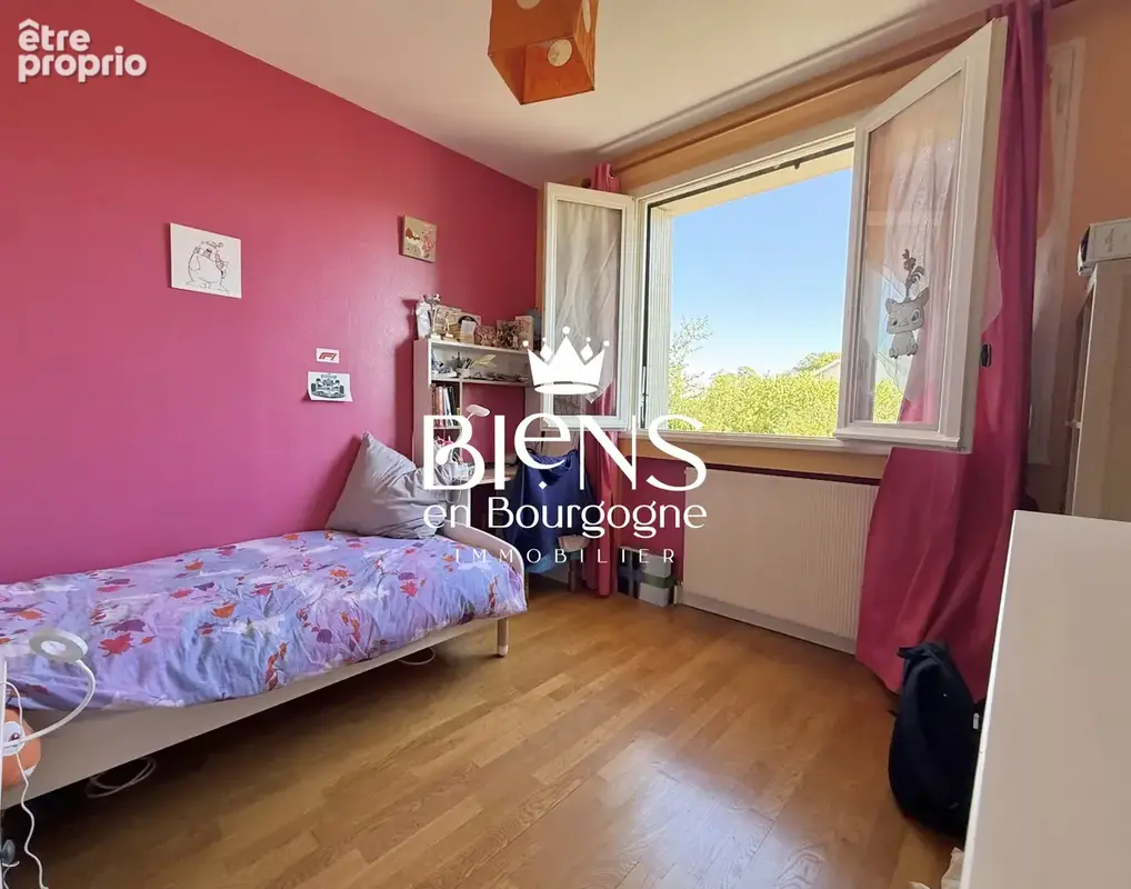 Maison 7 pièces 144 m² à vendre à Saint-Remy (71100) - photo 8
