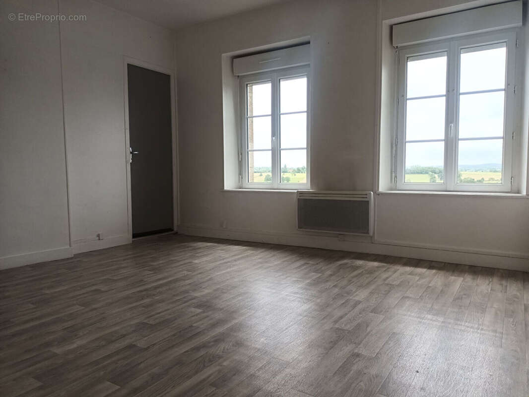 Maison à LANDELLES-ET-COUPIGNY