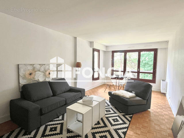 Appartement à VERSAILLES