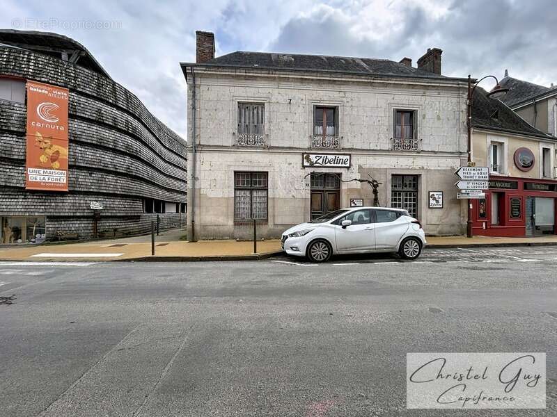Maison à JUPILLES