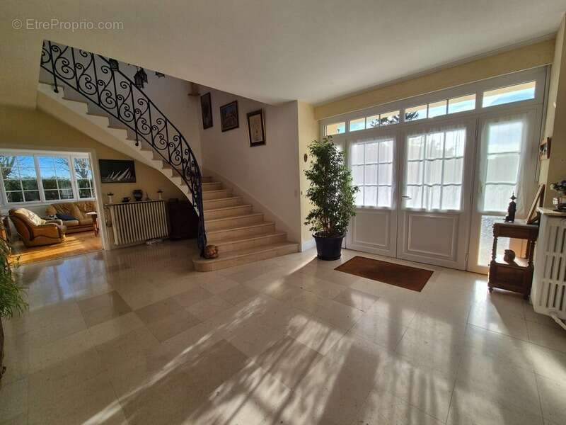 Maison à AUNEAU