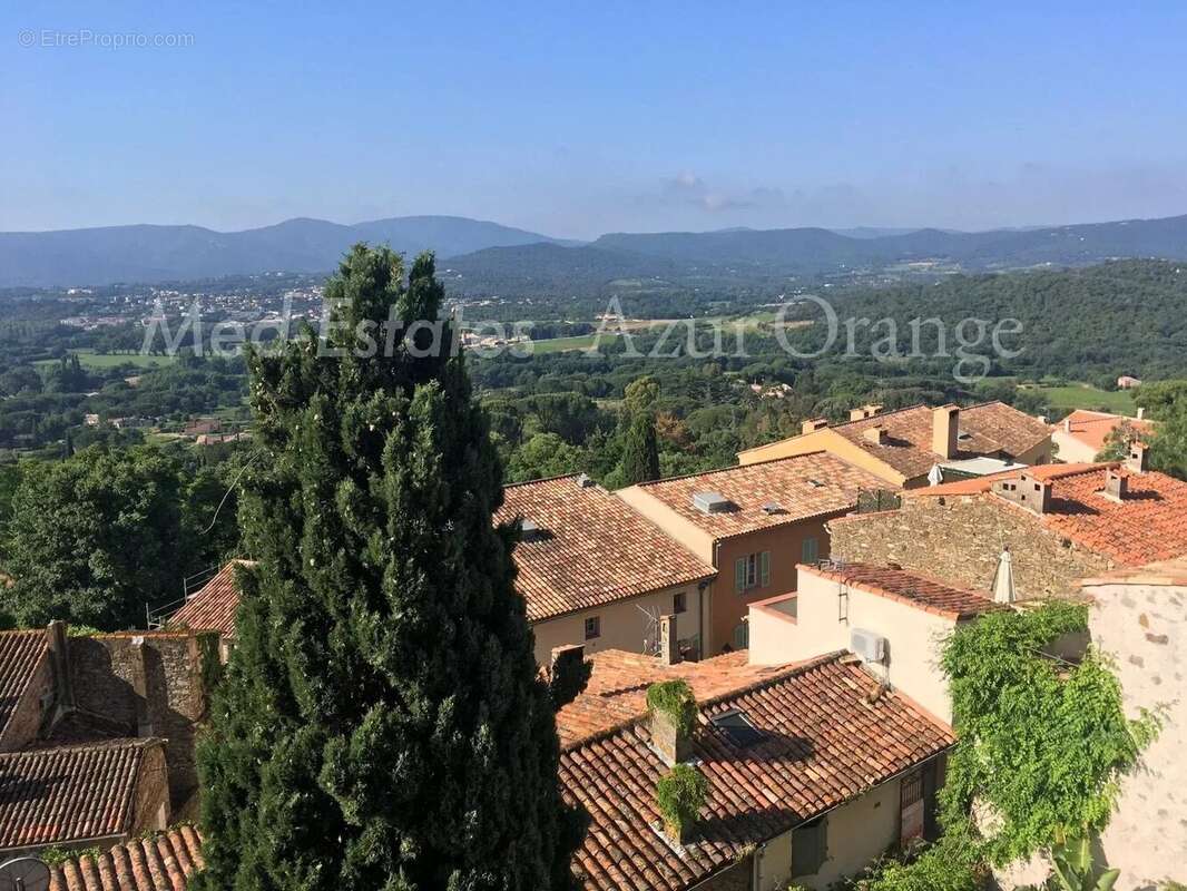 Appartement à GRIMAUD