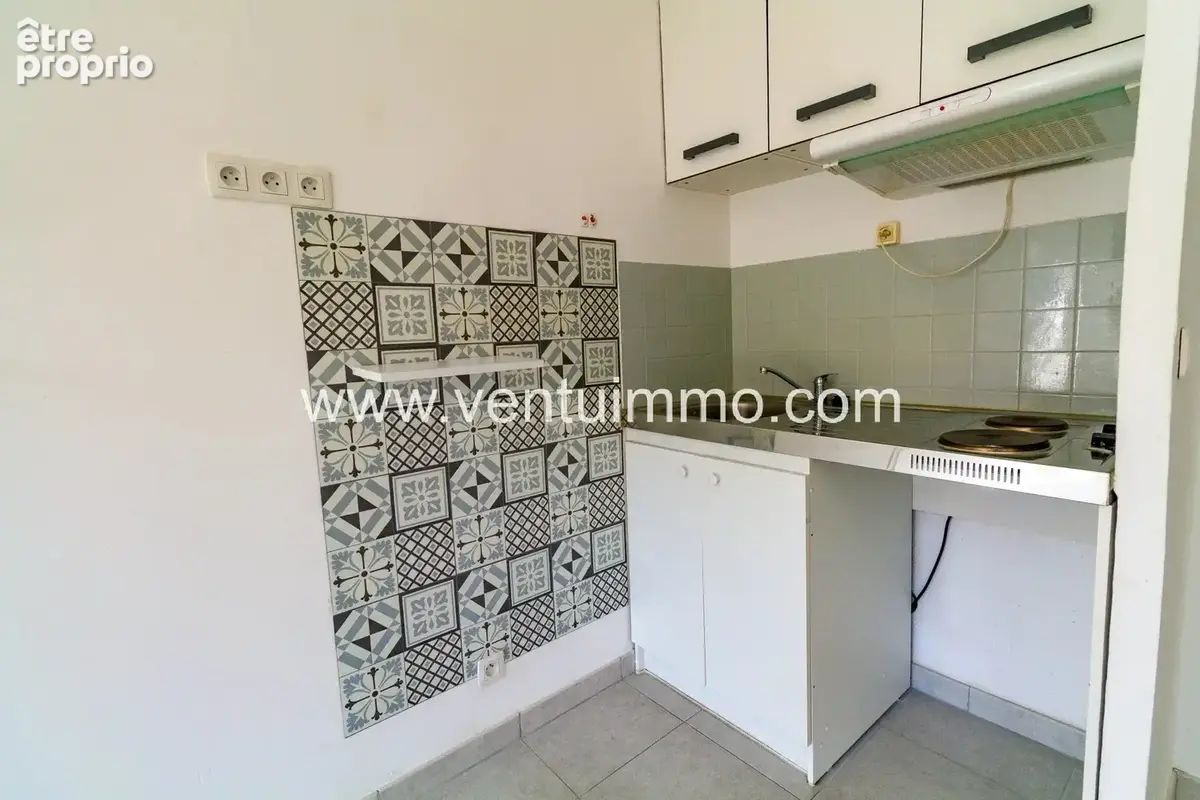 FRÉJUS Centre - TOURRACHE  Studio 27 m², piscine, tennis - photo 6