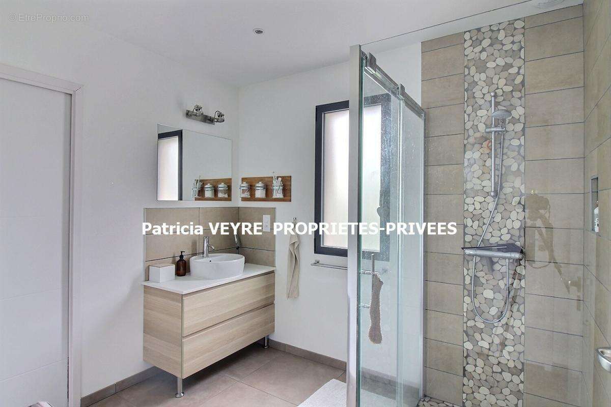 Maison à TARENTAISE