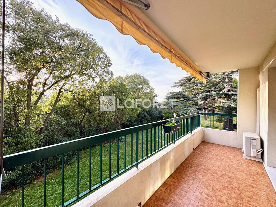 Appartement à MARSEILLE-9E