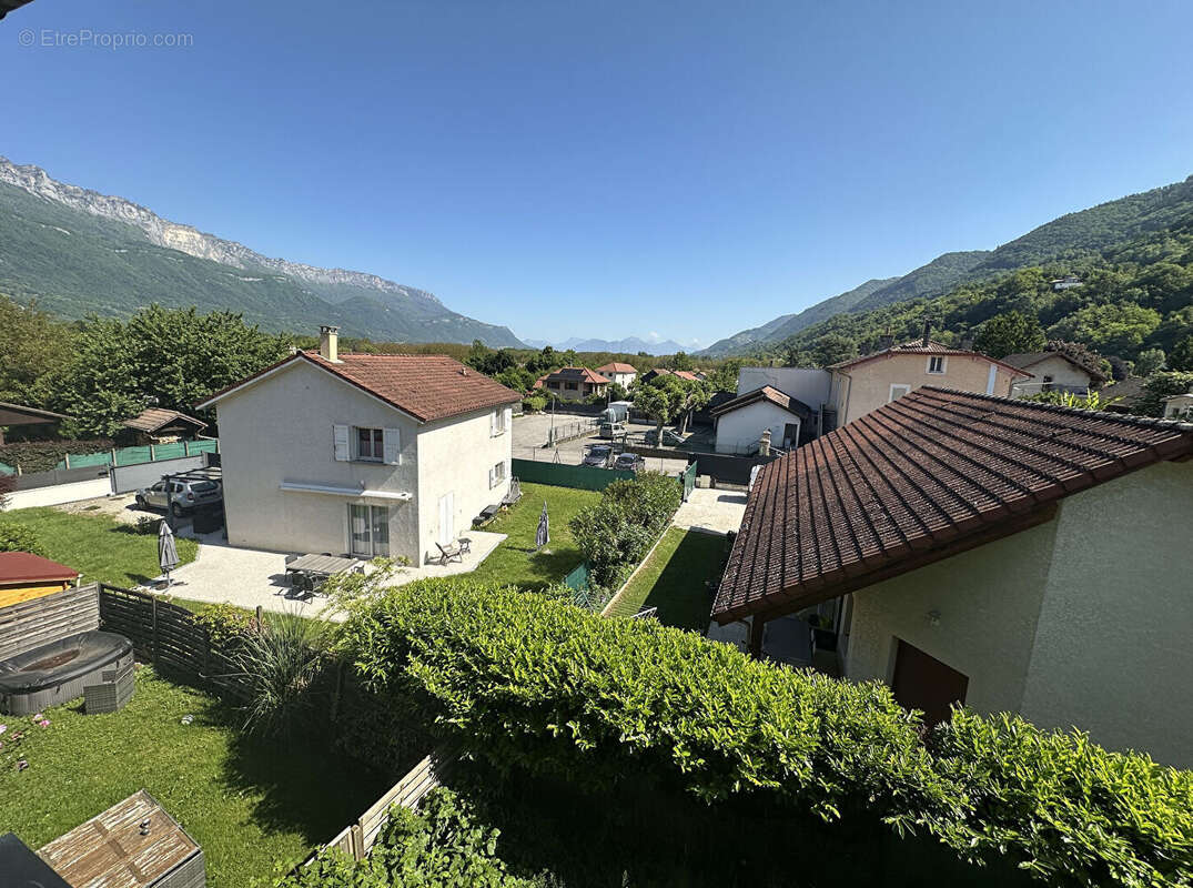 Appartement à TENCIN