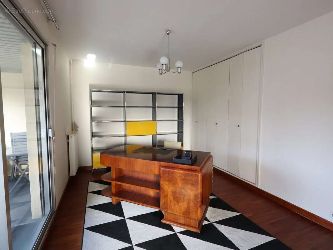 Appartement à LE BOUSCAT