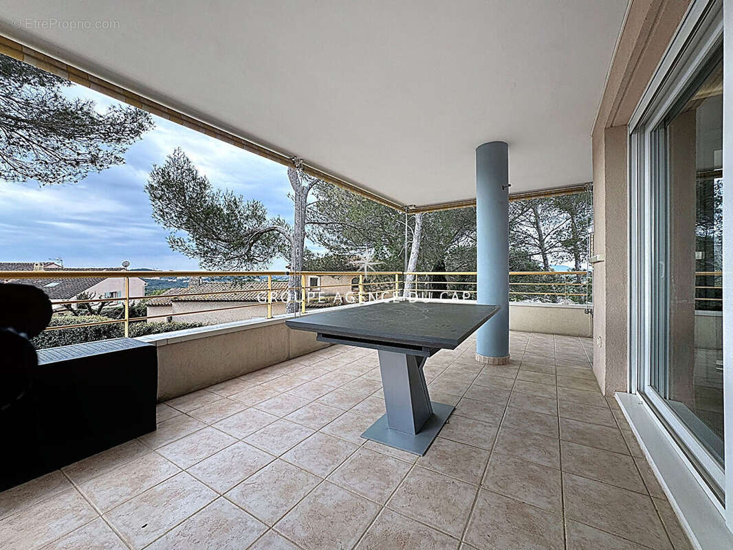 Appartement à SAINT-RAPHAEL