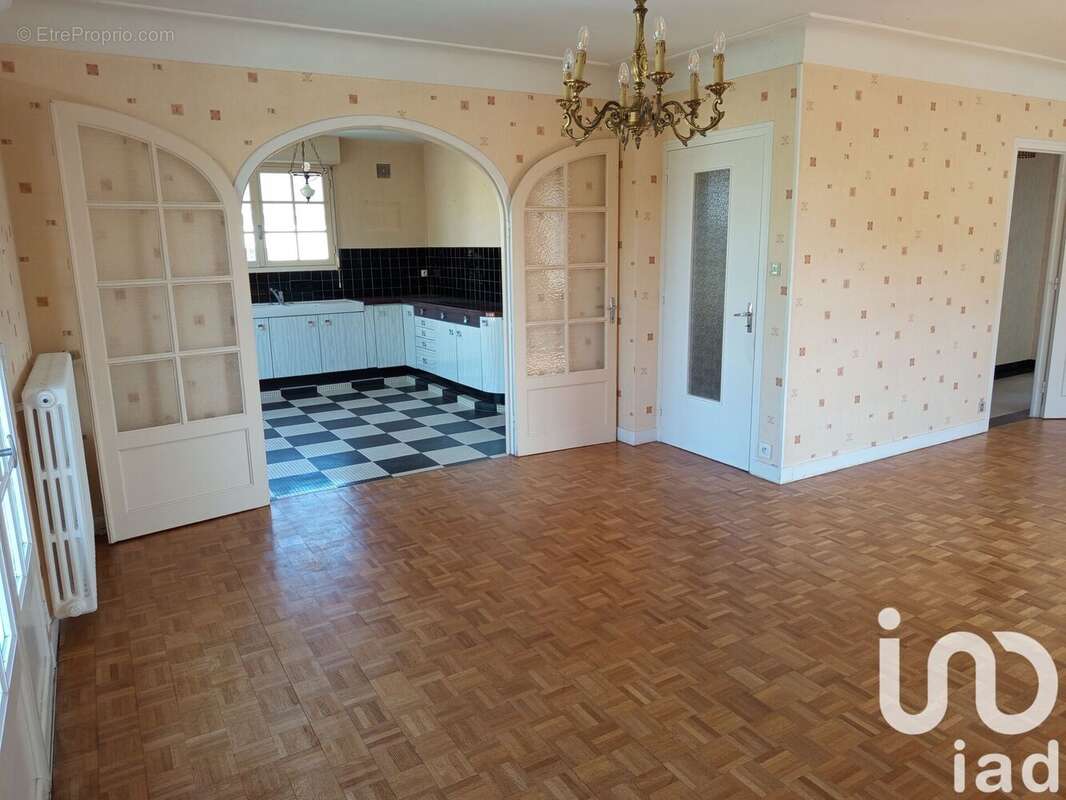 Photo 5 - Maison à TINTENIAC