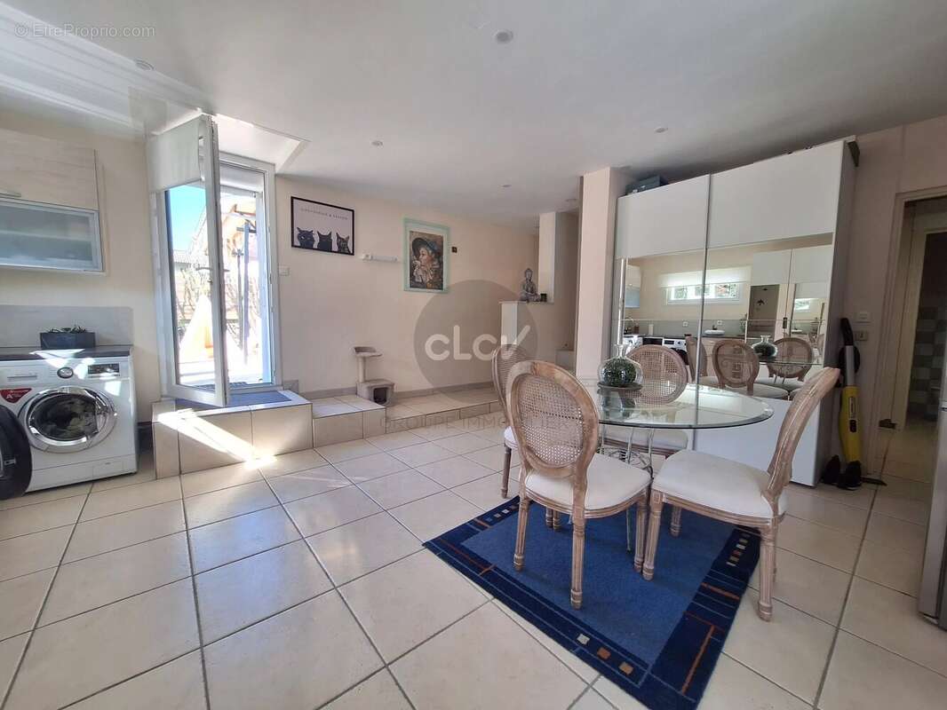 Maison à CHASSE-SUR-RHONE