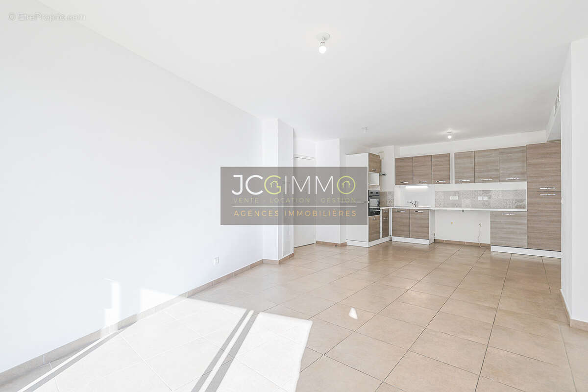 Appartement à CAGNES-SUR-MER