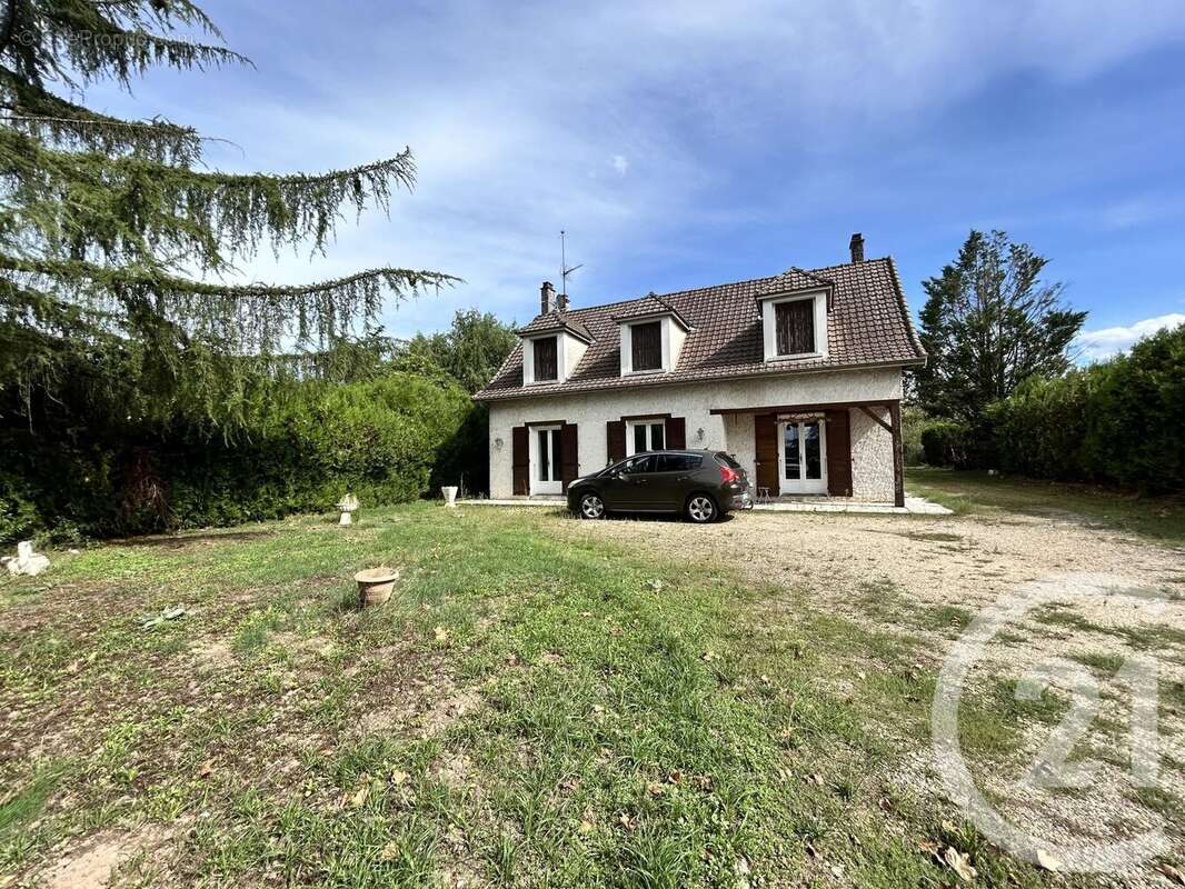 Maison à SAINT-DENIS-DE-PILE